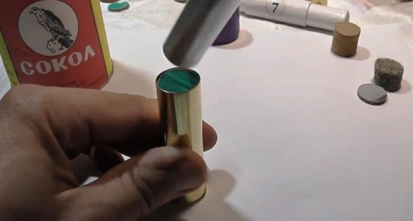 Снаряжение охотничьих патронов