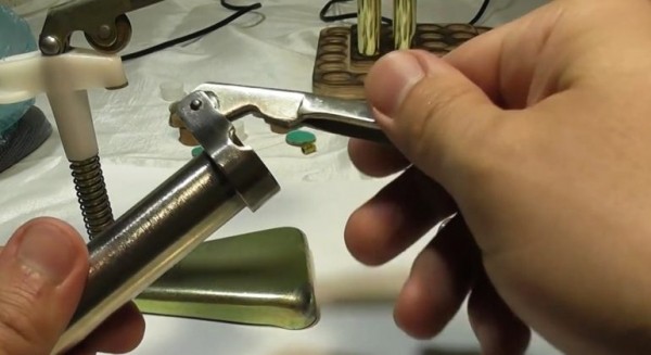 Снаряжение охотничьих патронов