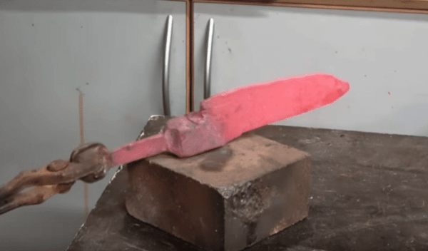 Сталь клинка для ножа Сталь клинка для ножа